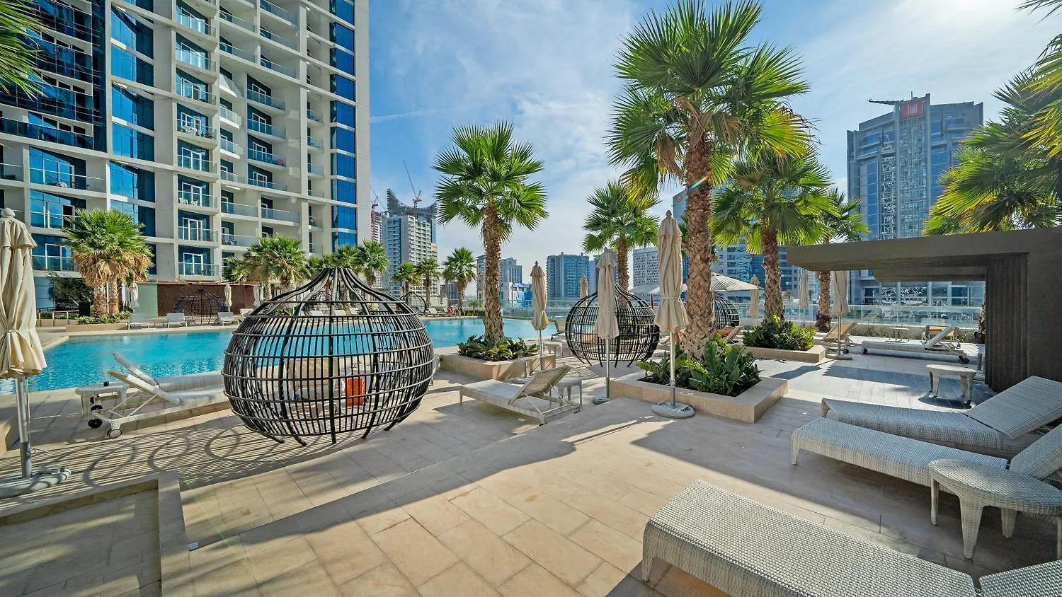 Cosmopolitan Studio Full Canal View By Suiteable Dubai